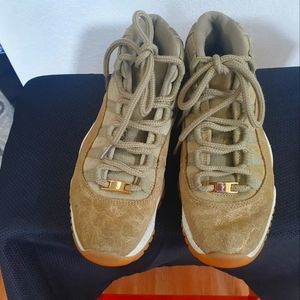Air Jordans Retro Suede shoes